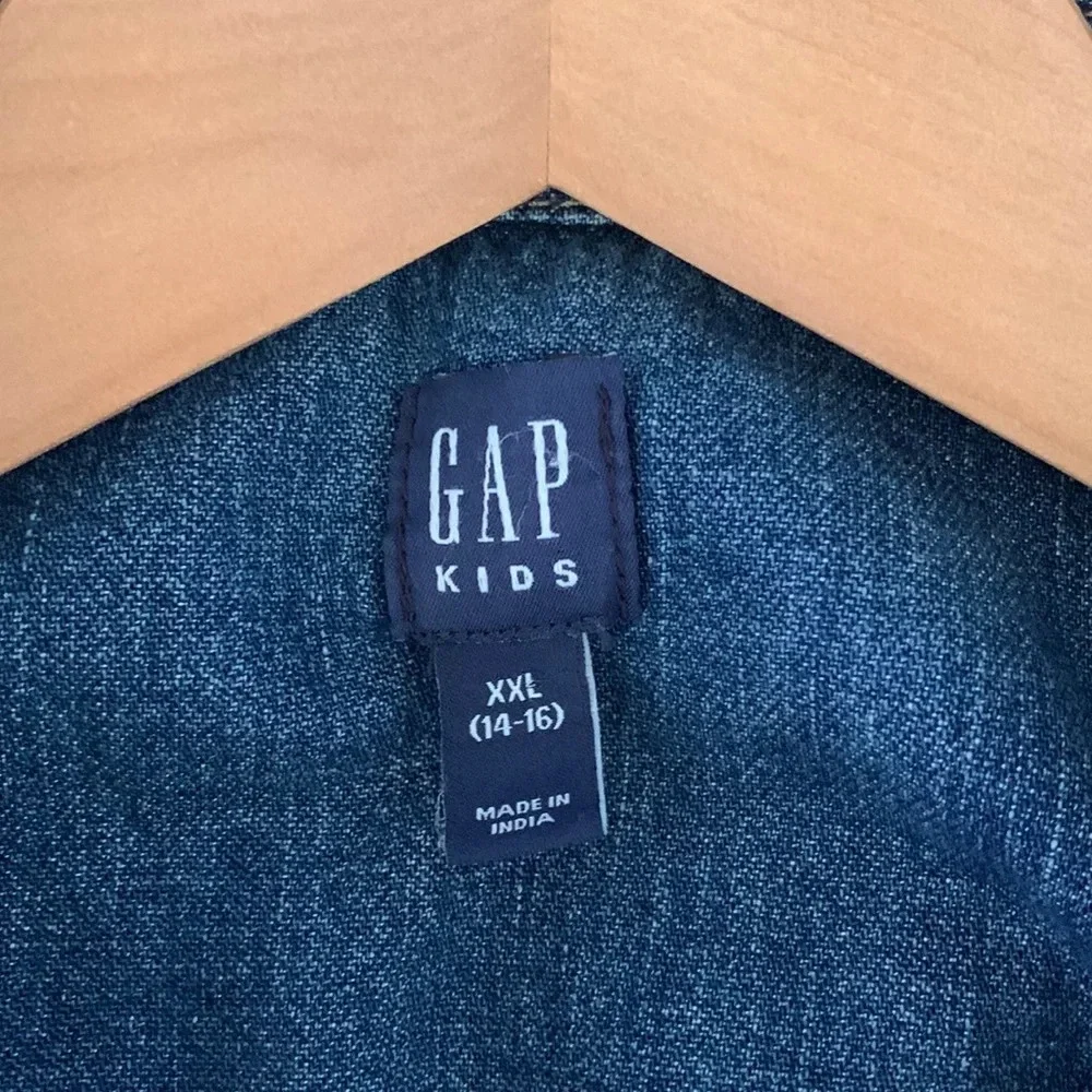 GAP this shirt